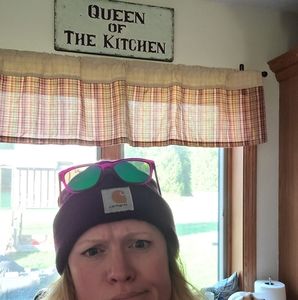 Meet your Posher, Faith